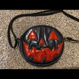 Love pain & stitches for trade